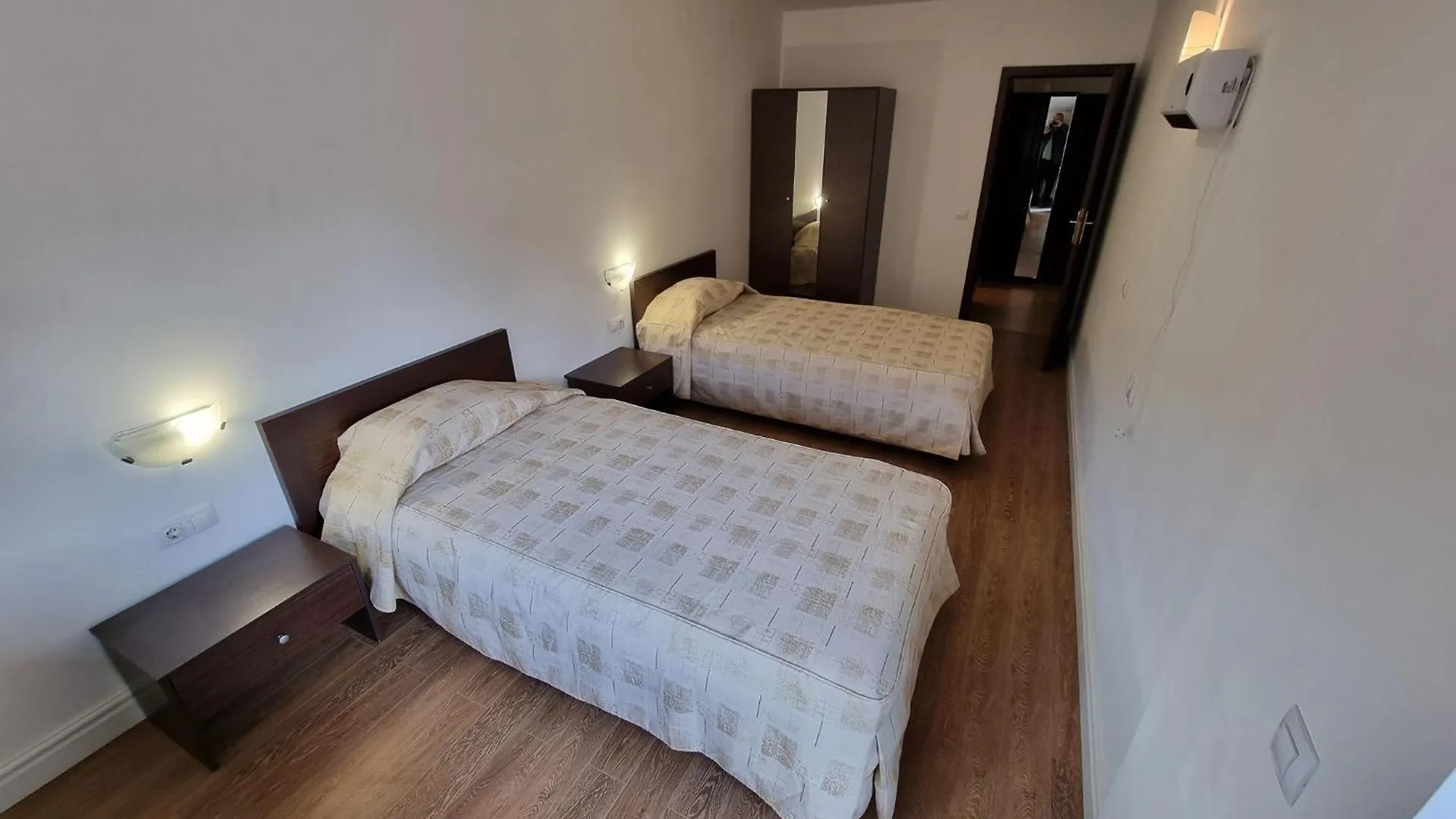 2405 Cosy Mountain View Apartment - 100Mbps Wifi Bansko