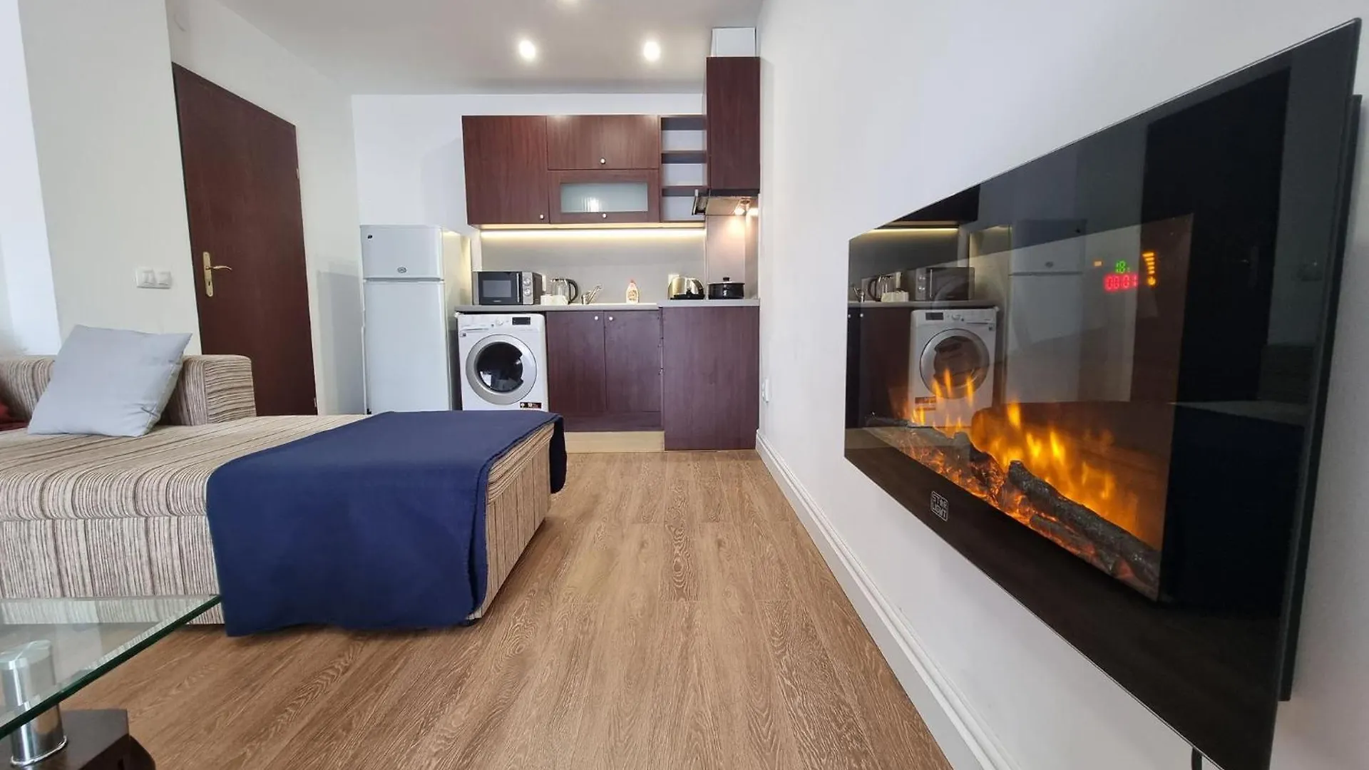 2405 Cosy Mountain View Apartment - 100Mbps Wifi Bansko 0*,  Bulgarie